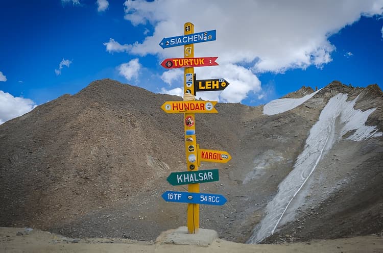LEH-TURTUK-LEH
